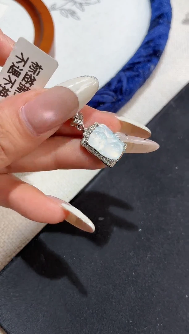 吊坠(不含链)银S925镶嵌翡翠吊坠