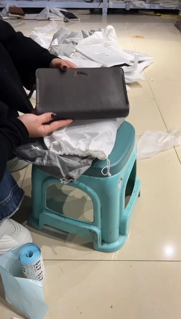 头层牛皮477品牌男包清货中（不要卡单，理性消费）