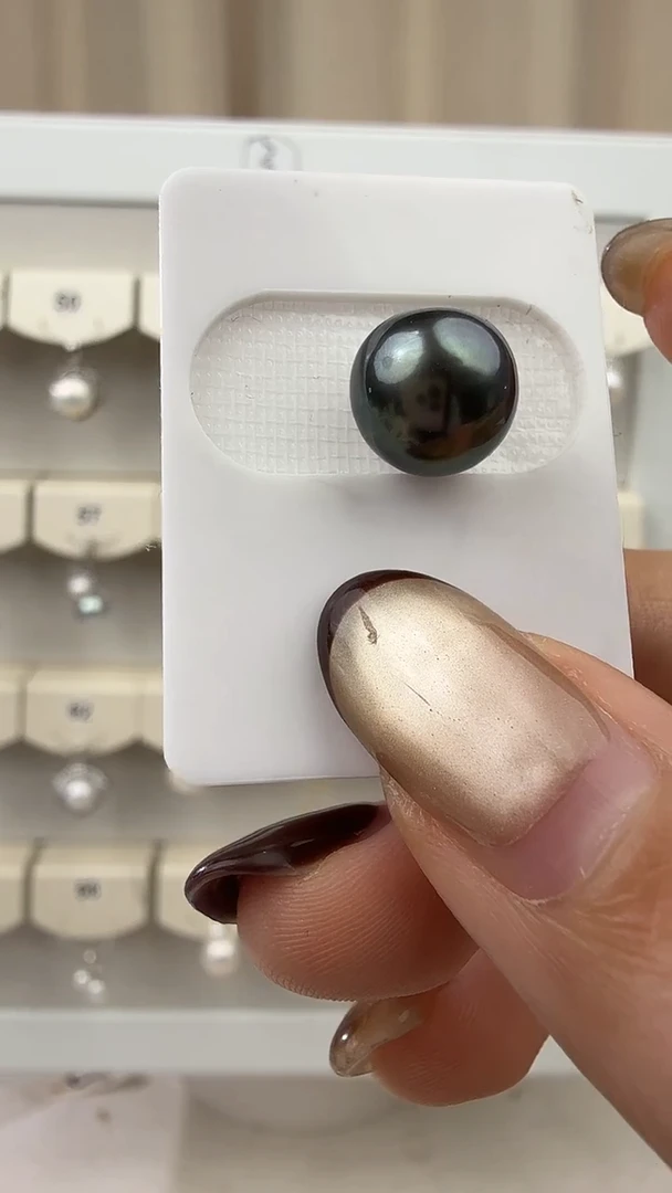 18K金镶嵌吊坠(赠链)海水珍珠10-11mm大溪地戴妃吊坠