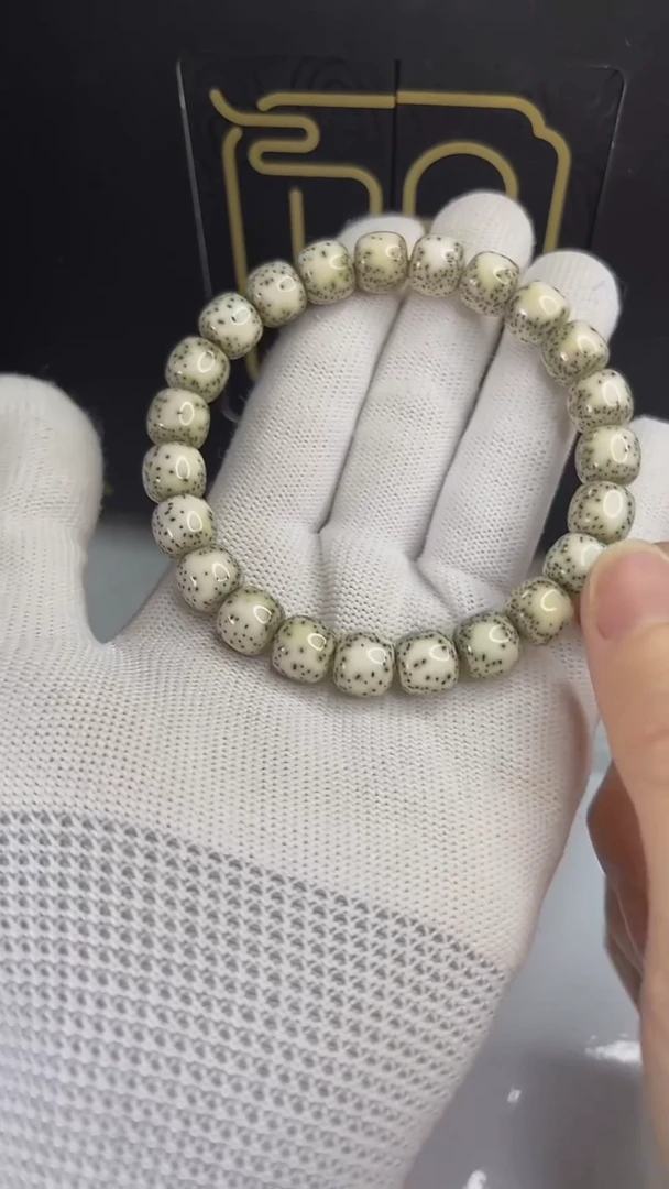 手串星月菩提小驼包10x9.d299