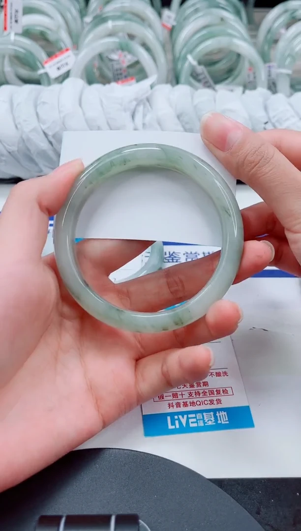 未镶嵌手镯石英质玉221-61/62