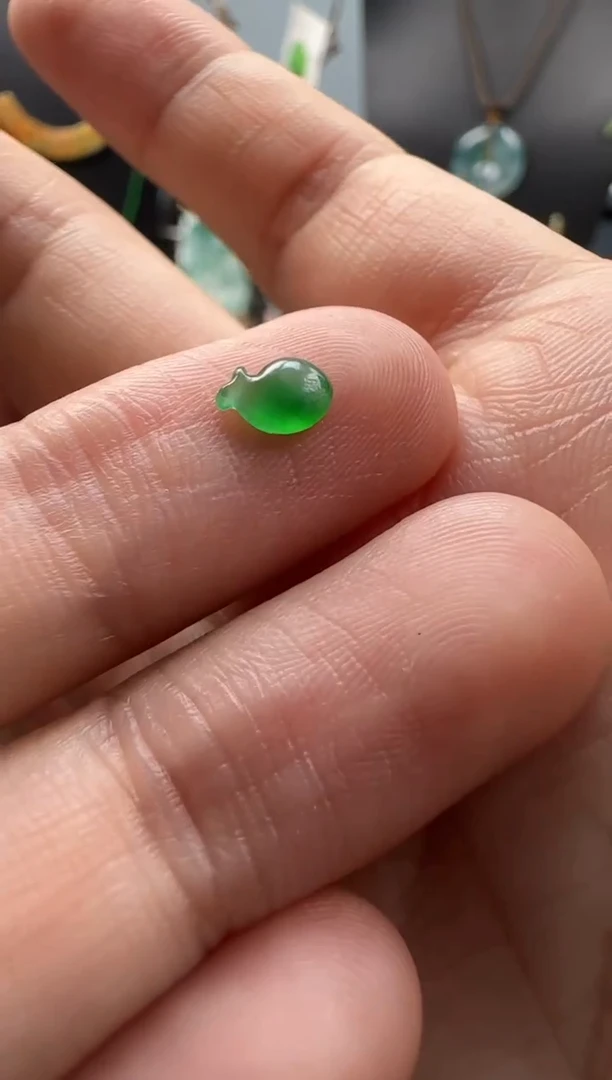 未镶嵌定制翡翠天然A货翡翠