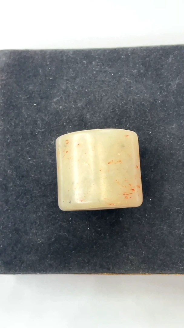 和田玉（白玉）足金镶嵌颈饰白玉扳指