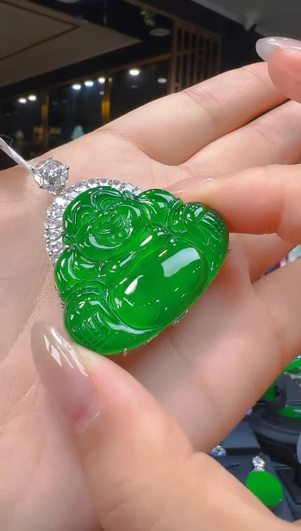 吊坠(赠链)银S925镶嵌翡翠071(多样性发货发其一)