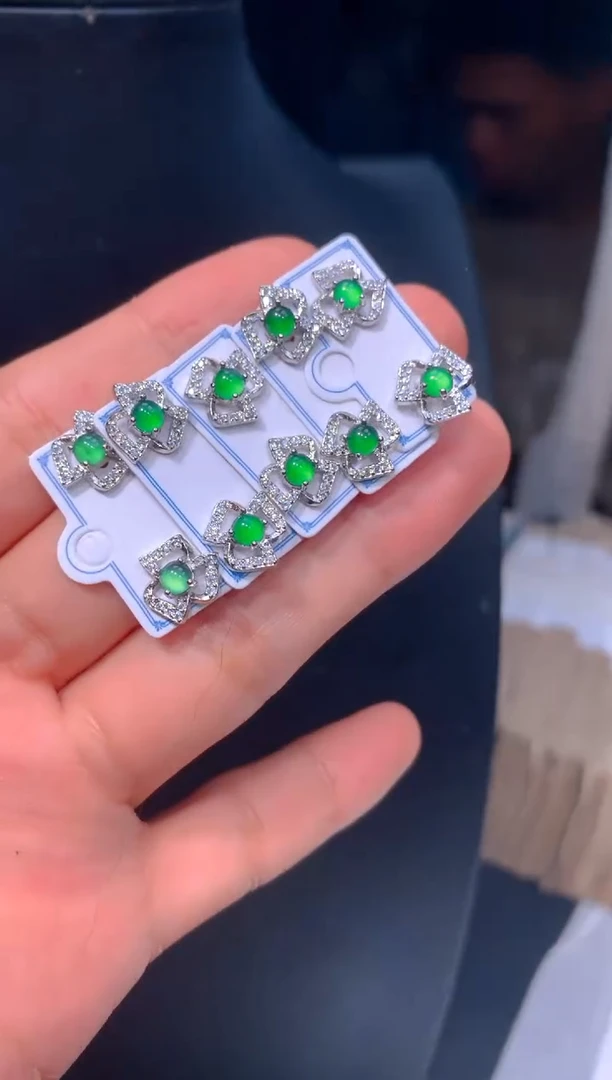 定制翡翠未镶嵌3多样性发货（发其一）