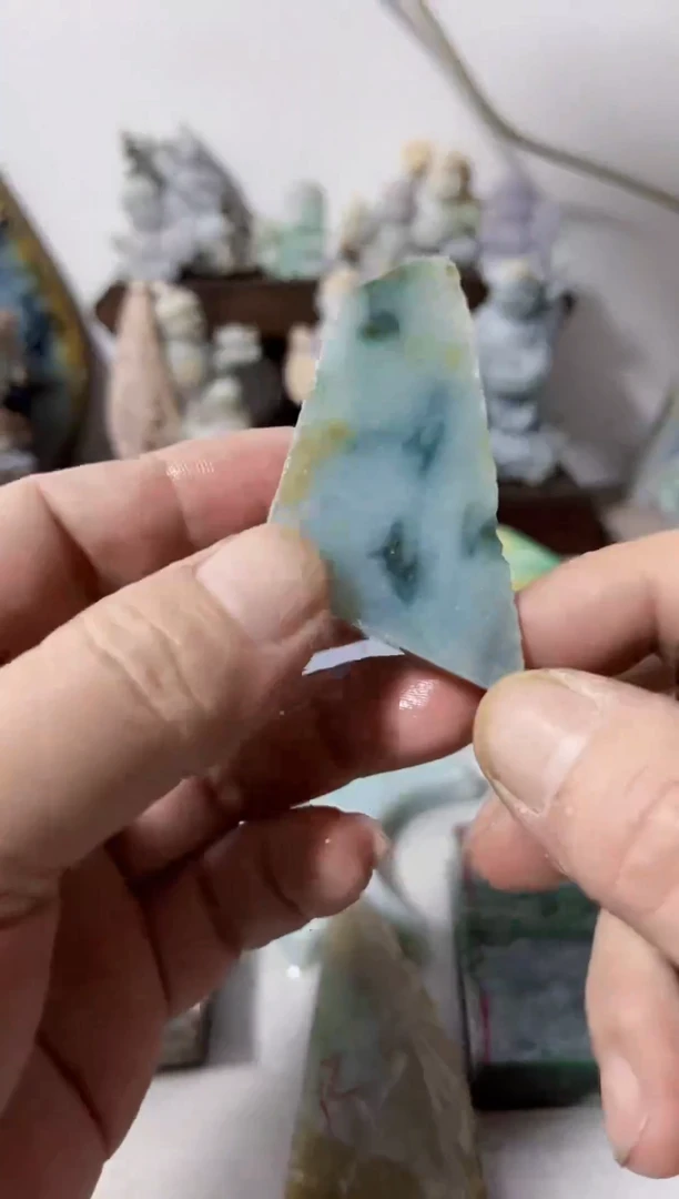 【闪购商品】翡翠吊坠(不含链)未镶嵌A591