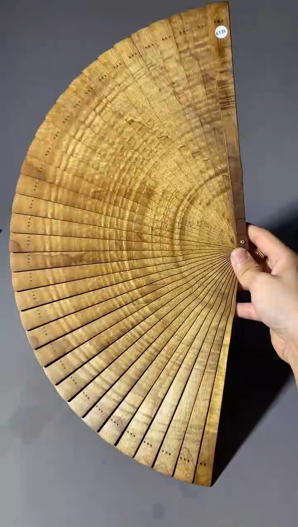 金丝楠613号26cm小叶桢楠扇子