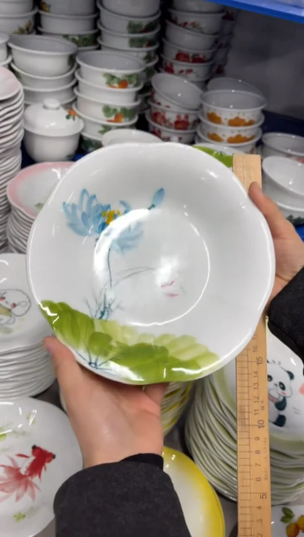 景德镇手绘釉中彩（食品级）花瓣盘