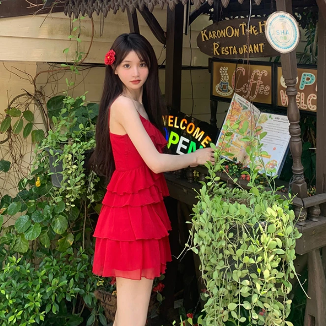 夏之热情恋显白小红裙吊带连衣裙雪纺材质短款蛋糕裙纯色设计淑女