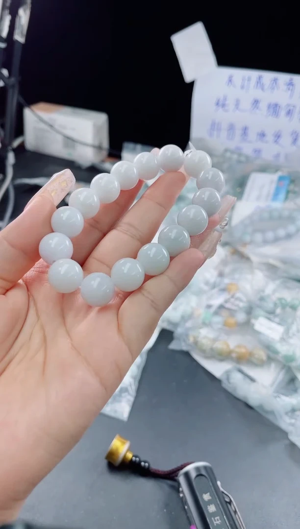 未镶嵌定制翡翠珠串