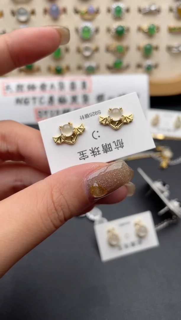 翡翠戒指银S925镶嵌一物一证一礼盒
