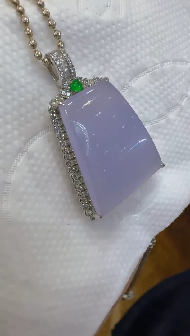 吊坠(不含链)18K金镶嵌翡翠多样性团购发一件