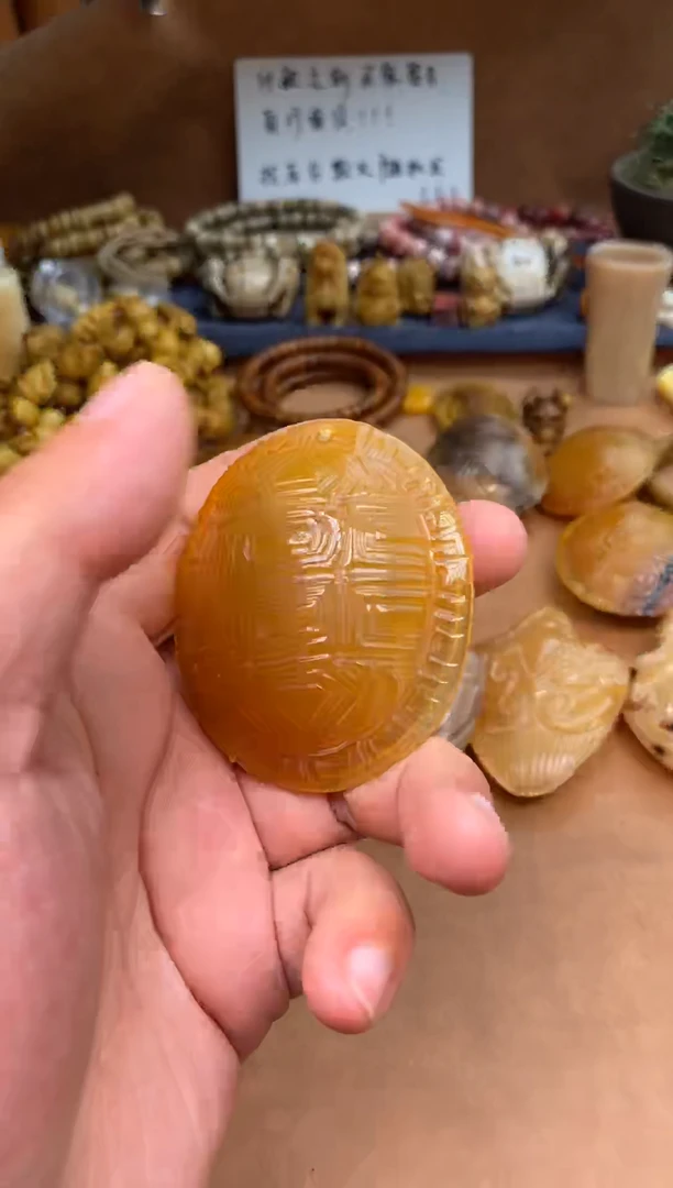 【闪购商品】牛骨其他嘎嘎182-蹄雕刻吊坠