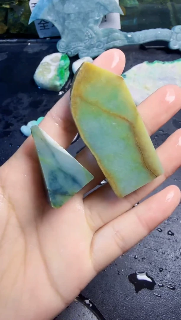 未镶嵌挂件翡翠 天然翡翠042