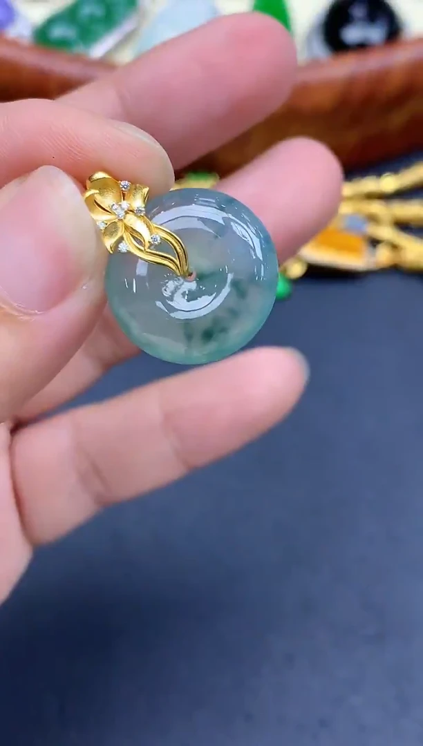 颈饰18K金镶嵌翡翠419-中国好珍宝