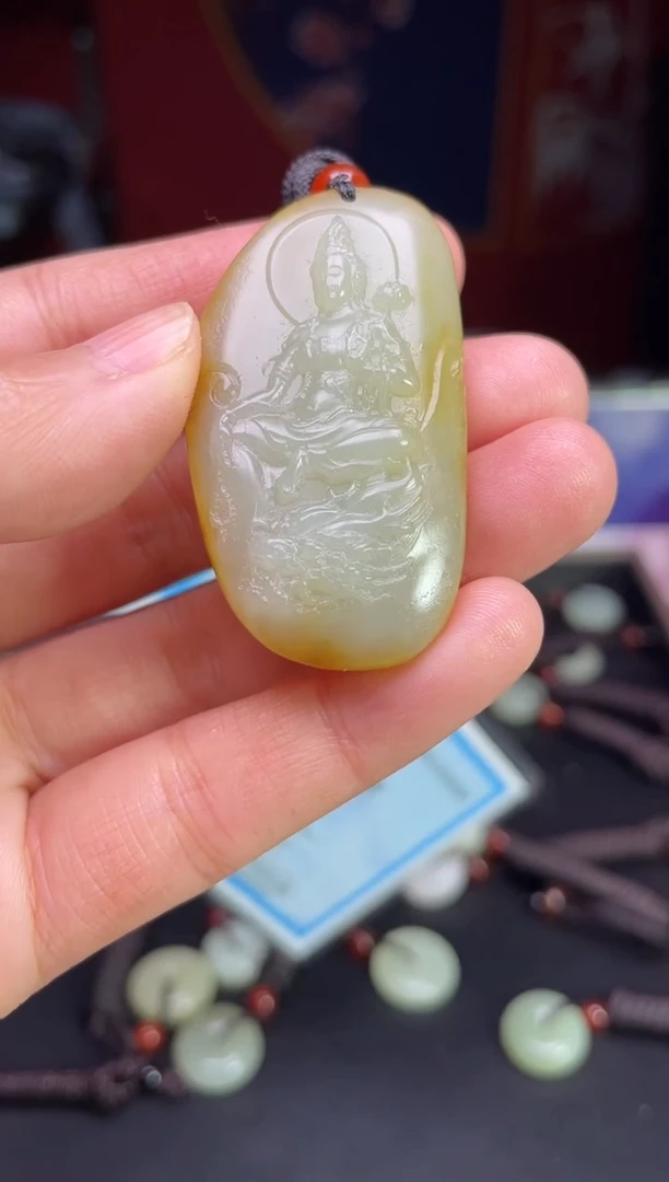 颈饰未镶嵌和田玉1