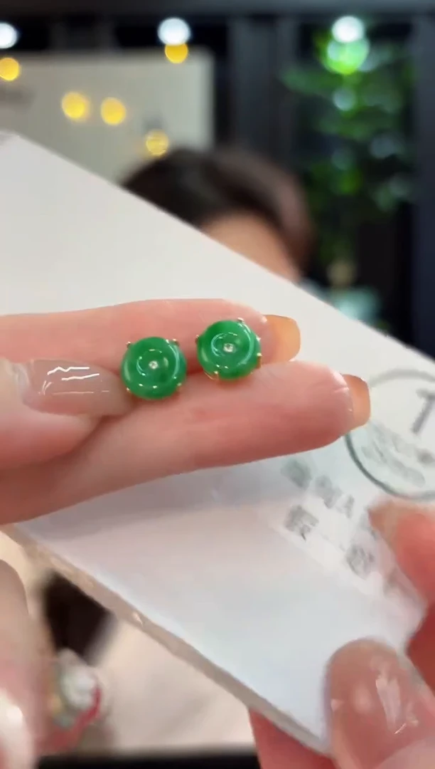 未镶嵌翡翠耳饰缅甸A货/多样性发货/一件