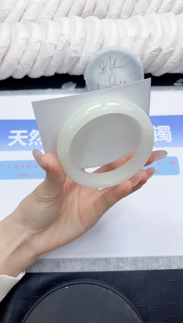 未镶嵌手镯和田玉126-60