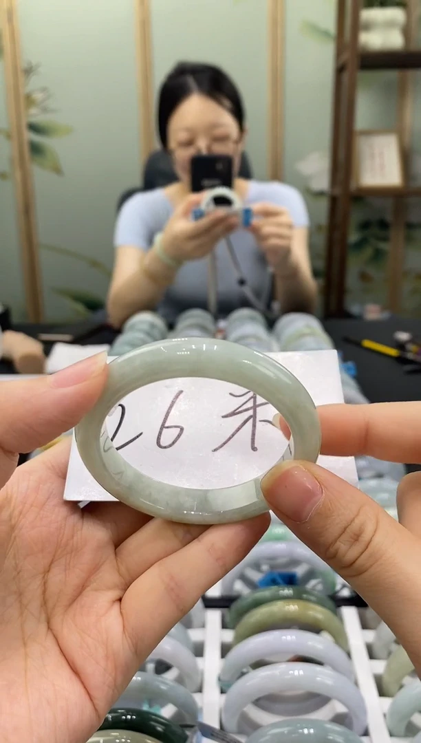 翡翠手镯未镶嵌00001218