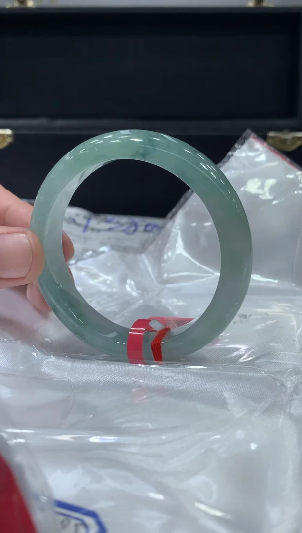 未镶嵌手镯翡翠翡翠手镯