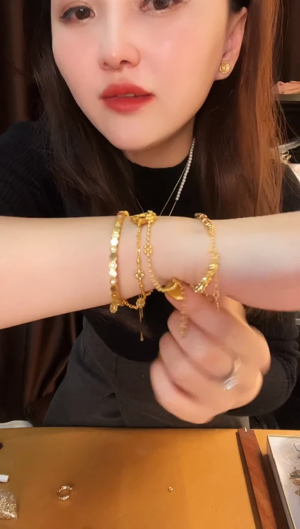 牛皮（革）高端订制时尚百搭女士饰品