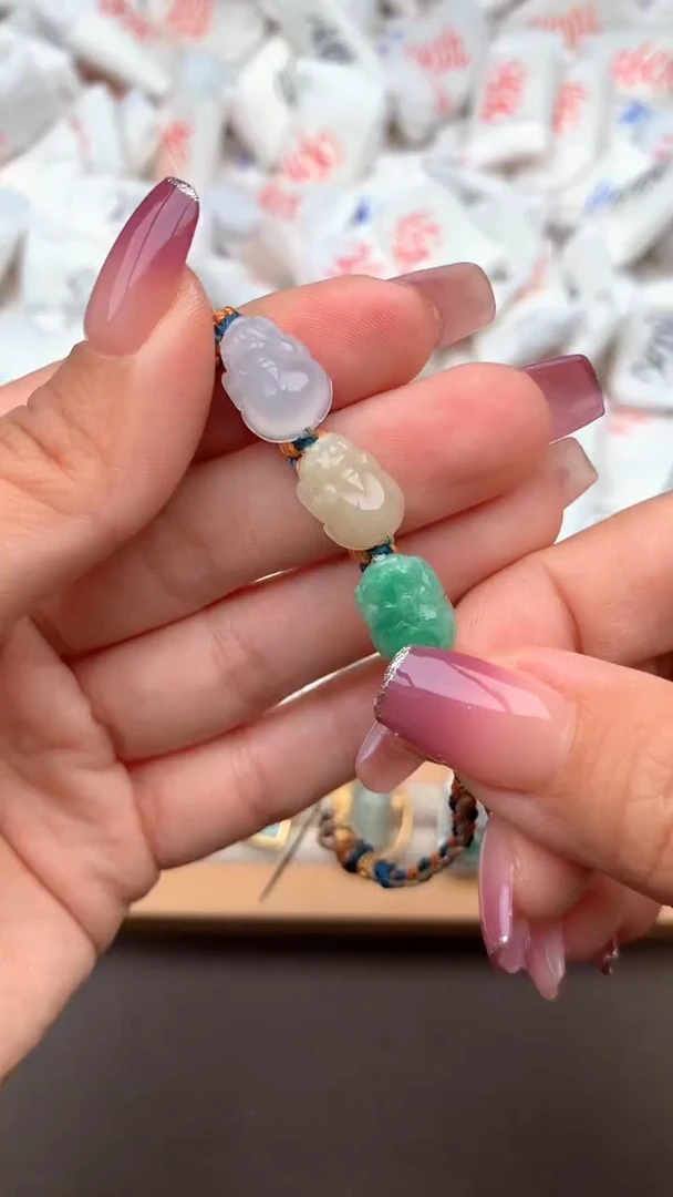 【闪购商品】翡翠手绳未镶嵌一