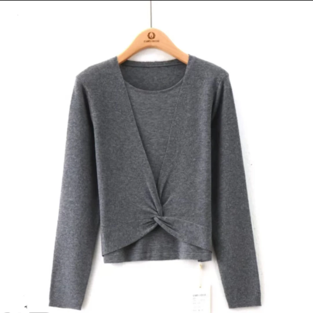 【91主播推荐】2024秋季女生v领经典潮流针织开衫显瘦上衣女休闲