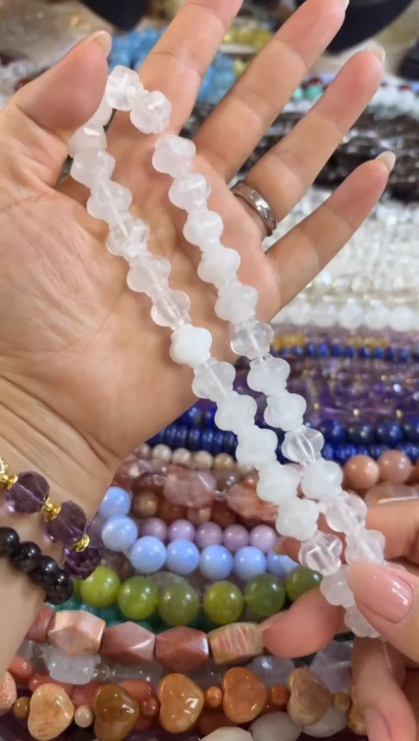 未镶嵌玛瑙/玉髓珠宝半成品白水灯笼珠卡14  38厘米