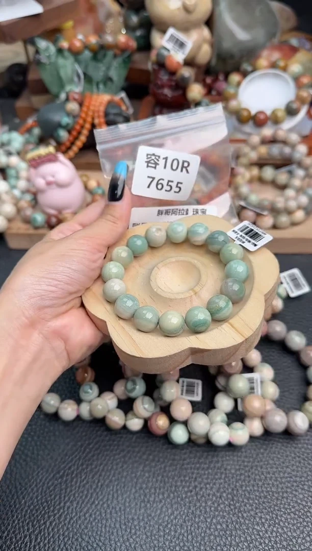 【闪购商品】石英质玉手链未镶嵌10R7655