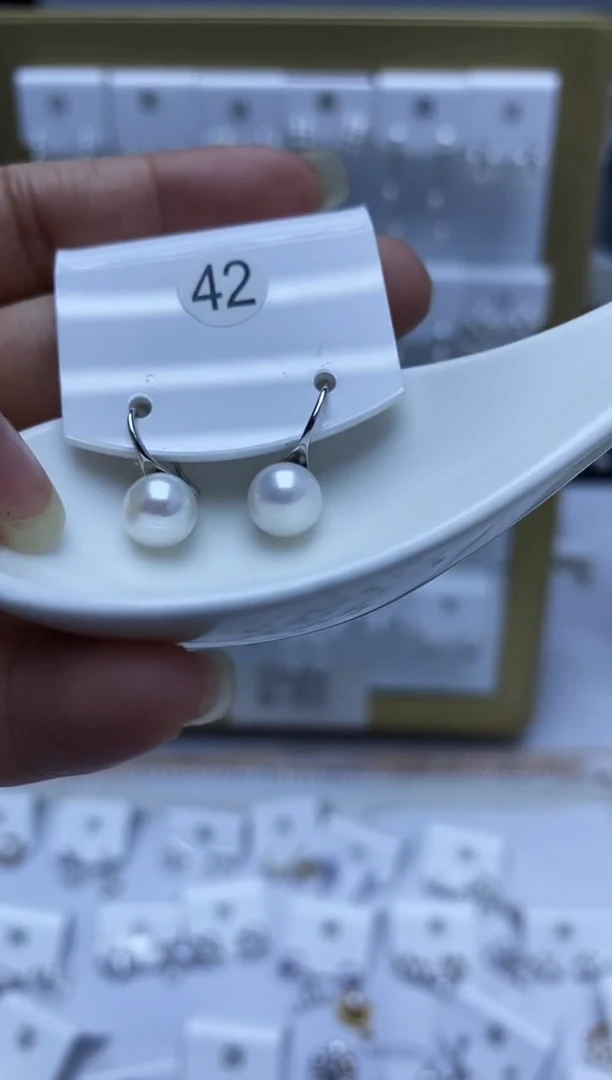 银S925镶嵌耳饰淡水珍珠42