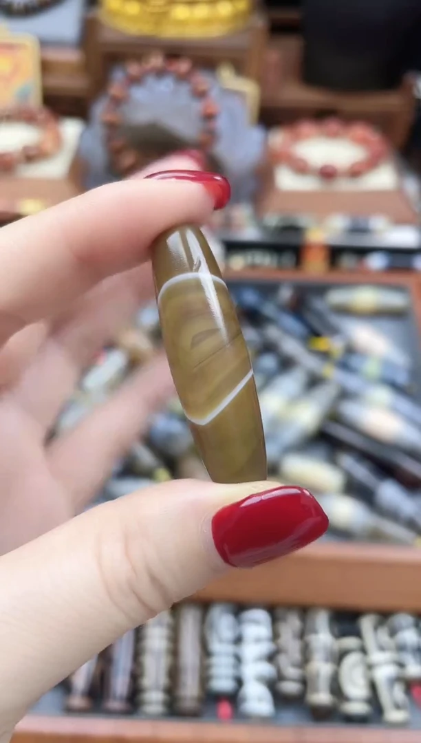 未镶嵌珠珠玛瑙/玉髓天然缠丝单珠