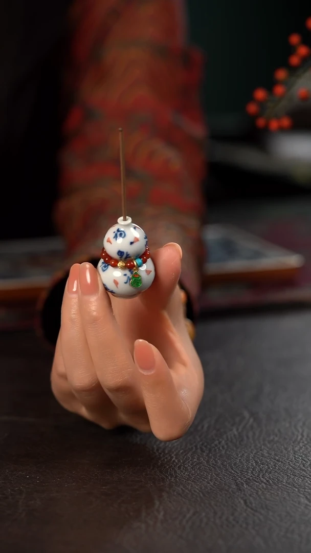 带提留活动价 厚力煊书法满福小葫芦香插