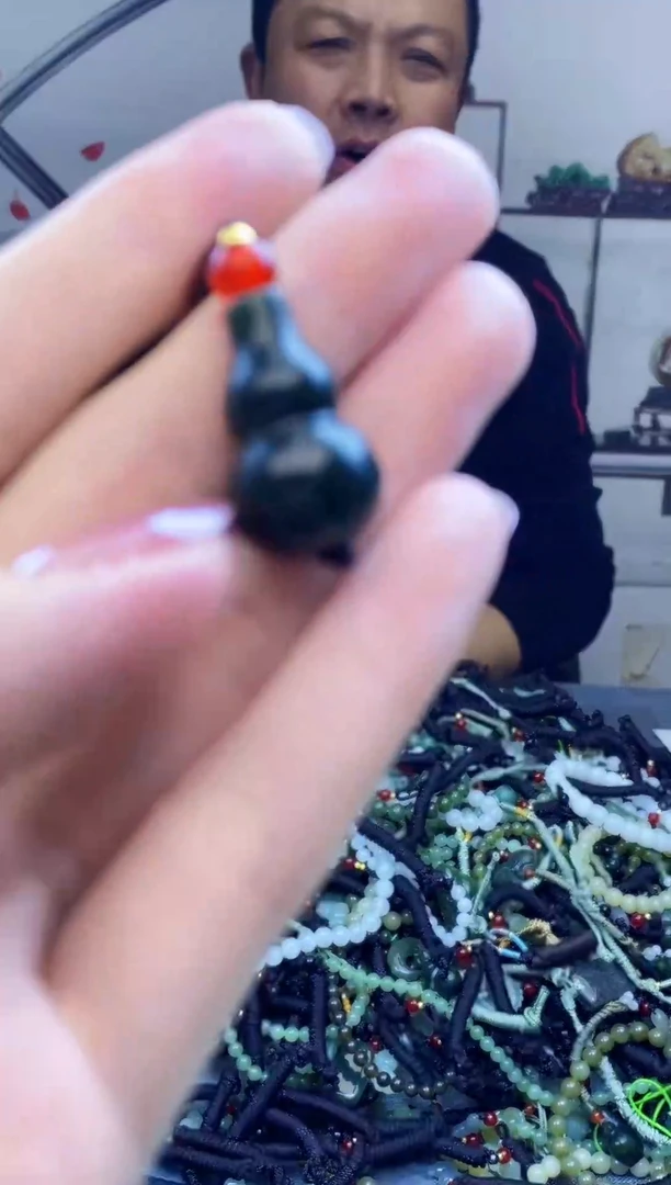 颈饰未镶嵌和田玉多样性发拍一发一