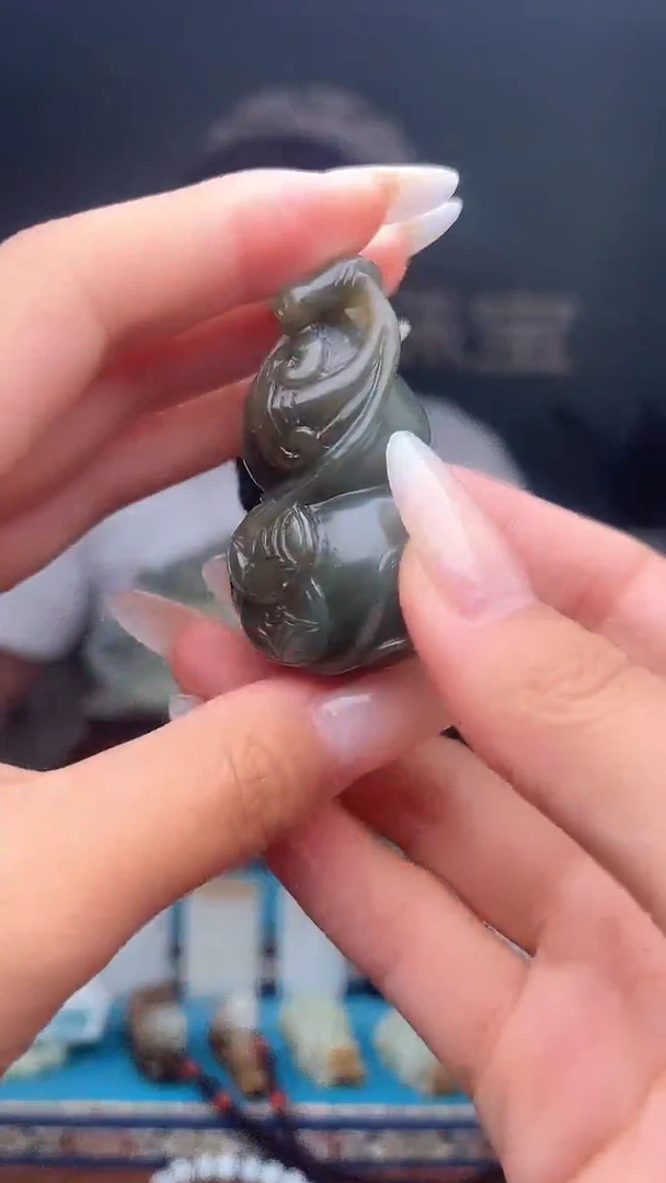 未镶嵌和田玉挂件1