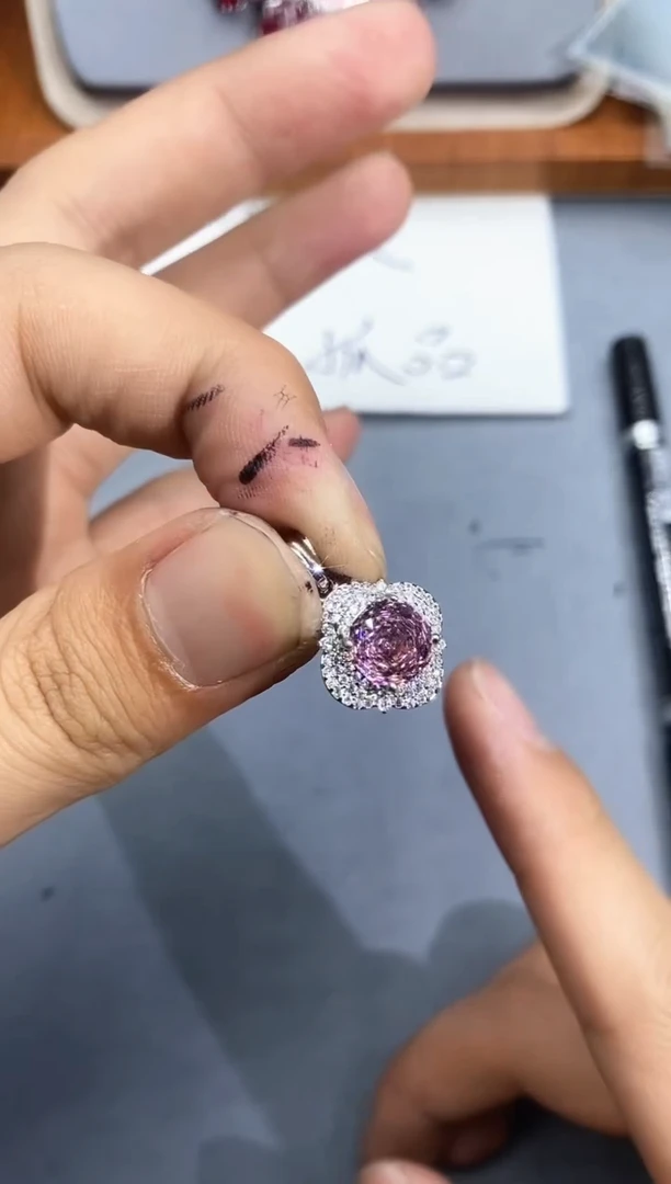 【闪购商品】石英质玉珠宝奇石合金1