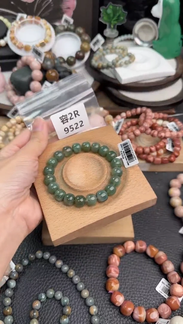 未镶嵌手链石英质玉周****y2R9522