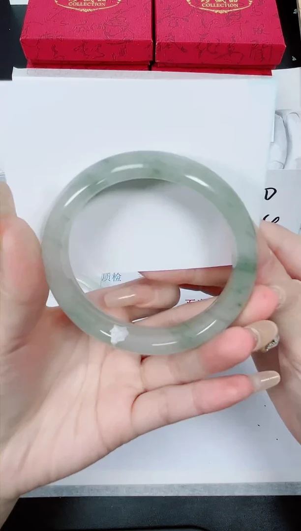 【闪购商品】石英质玉手镯未镶嵌K194-58.3