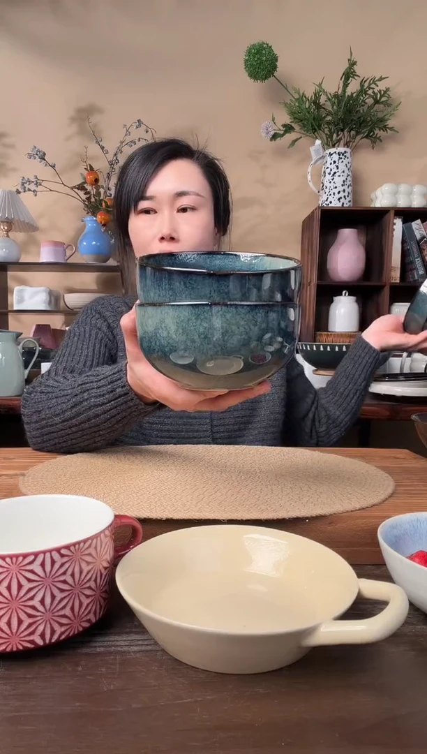 5.5英寸窑变蓝钵钵小碗2只微瑕