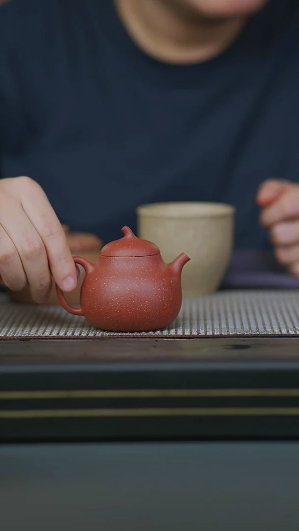 茶壶紫砂半手红降坡茄瓜140ccc+五彩降大缸杯