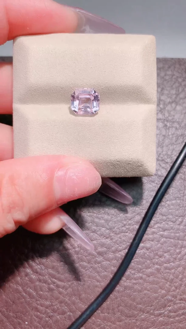 未镶嵌锂辉石裸石3.65ct