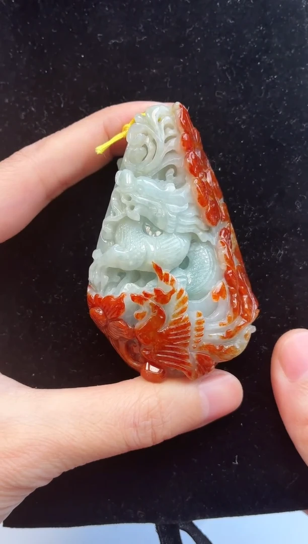 颈饰未镶嵌翡翠牌子