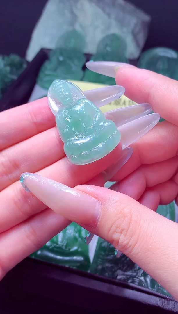 未镶嵌定制翡翠用****8天然缅甸翡翠A货毛货吊坠