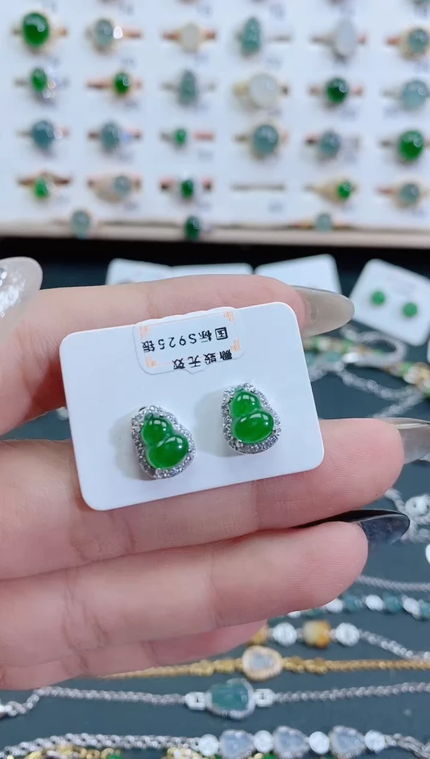 银S925镶嵌翡翠耳饰天然翡翠