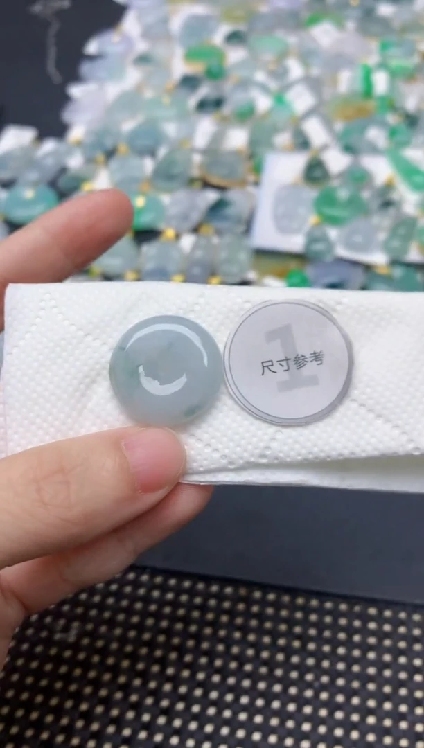 颈饰未镶嵌翡翠天然缅甸A货翡翠