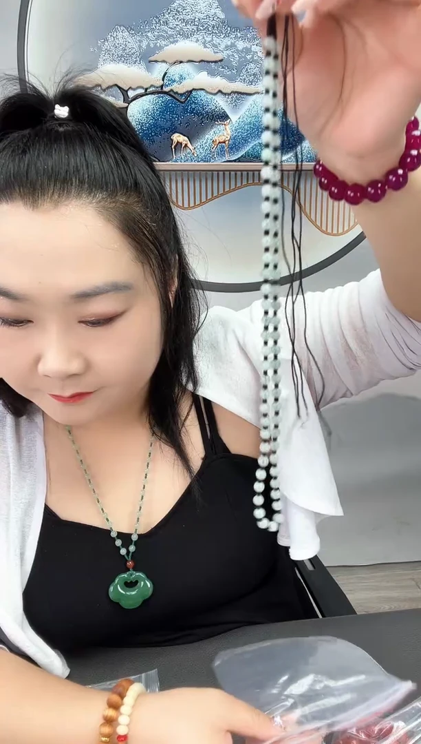 未镶嵌青白链子石英质玉青白链子