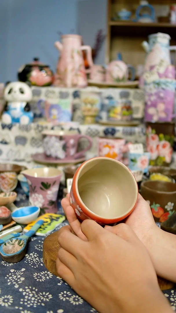 瓷片设计师款手绘釉下五彩陶瓷