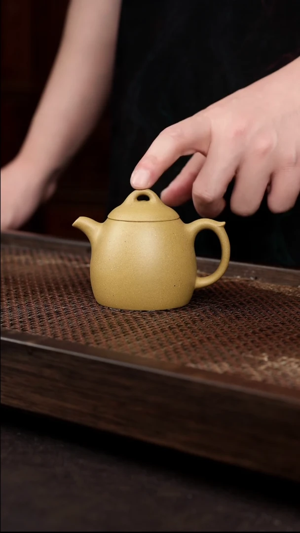 茶壶紫砂黄金段秦权