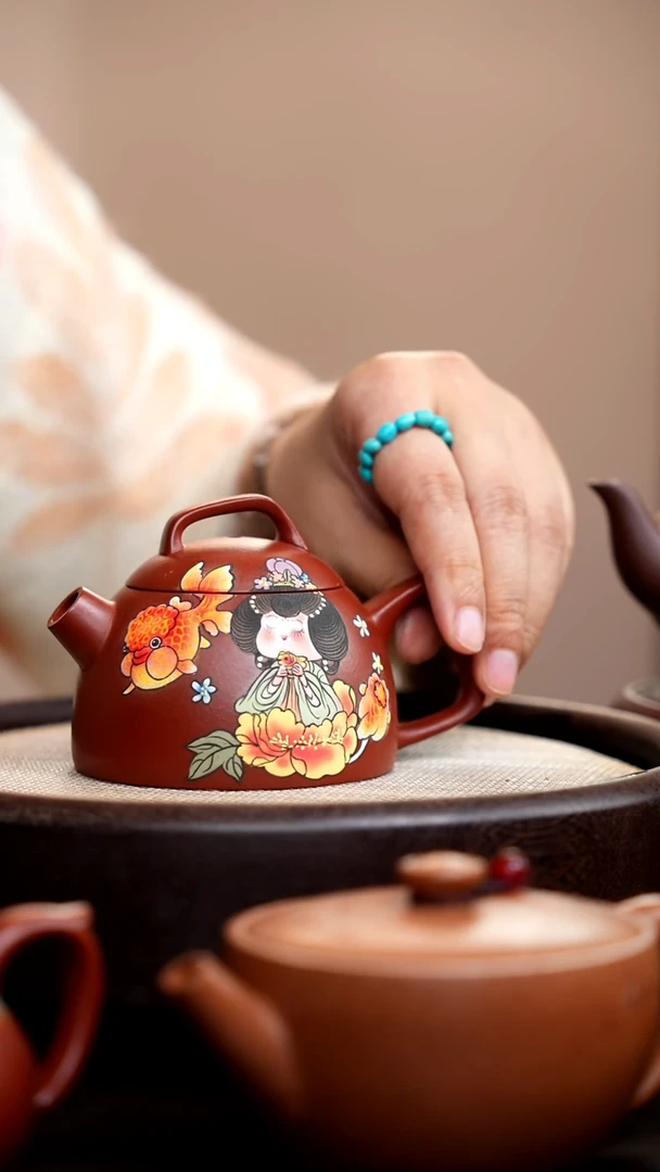 茶壶紫砂朱泥几何秦权泥绘唐美人金鱼