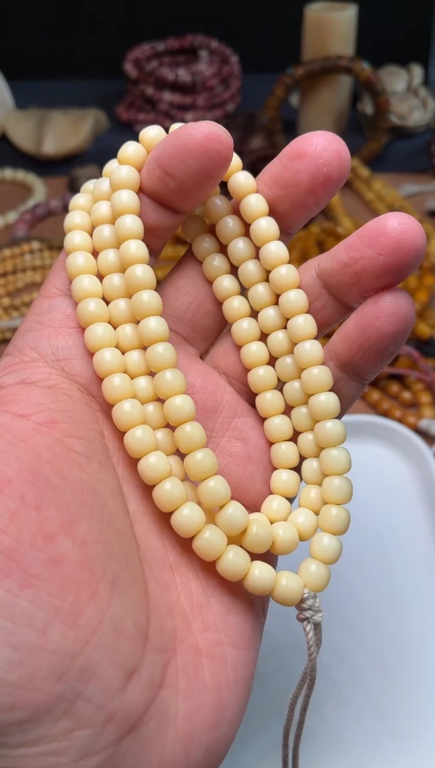 牛骨其他杂件697-超润老型长串-有棕裂