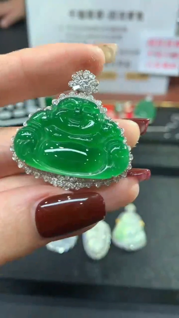 【闪购商品】翡翠吊坠(不含链)18K金镶嵌佛公回流不退不换|39800+0